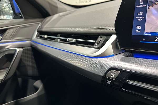 2024 BMW iX1 xDrive30 M Sport U11