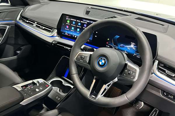 2024 BMW iX1 xDrive30 M Sport U11