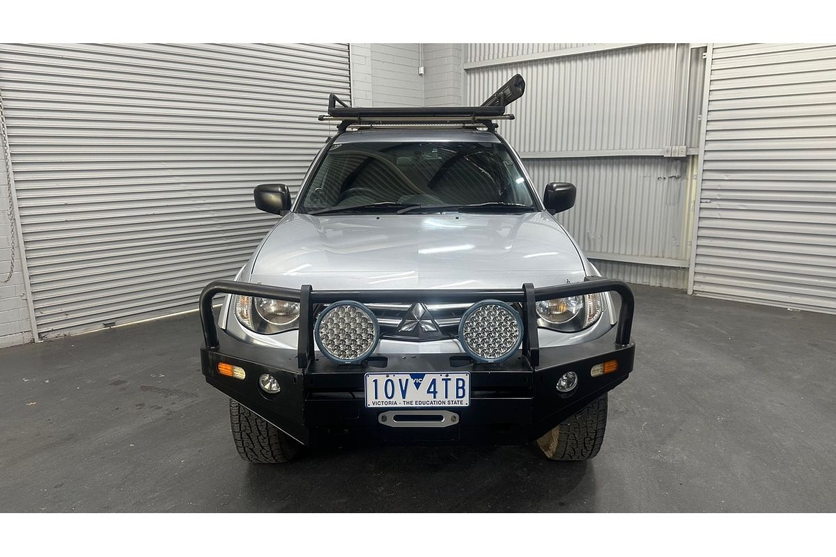 2014 Mitsubishi Triton GLX-R MN 4X4
