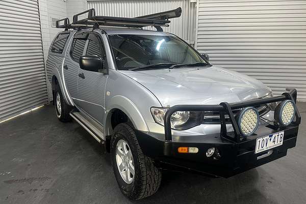 2014 Mitsubishi Triton GLX-R MN 4X4