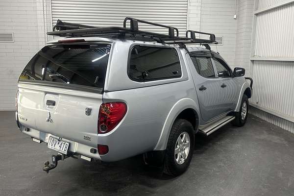 2014 Mitsubishi Triton GLX-R MN 4X4