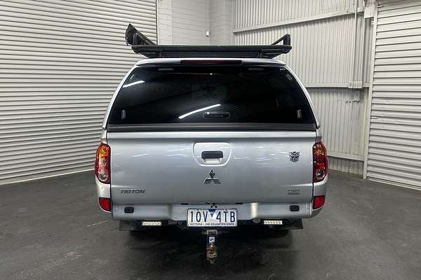 2014 Mitsubishi Triton GLX-R MN 4X4
