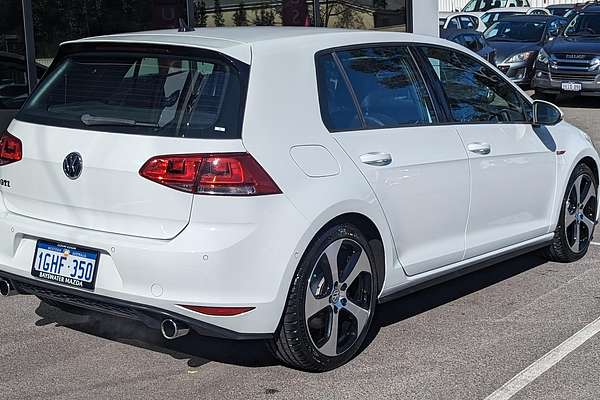 2016 Volkswagen Golf GTI 7