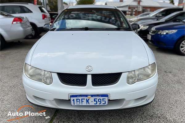 2001 Holden COMMODORE VU RWD