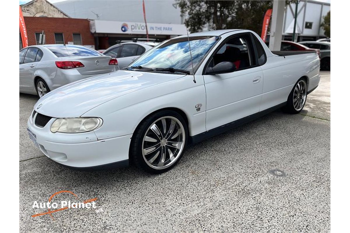 2001 Holden COMMODORE VU RWD