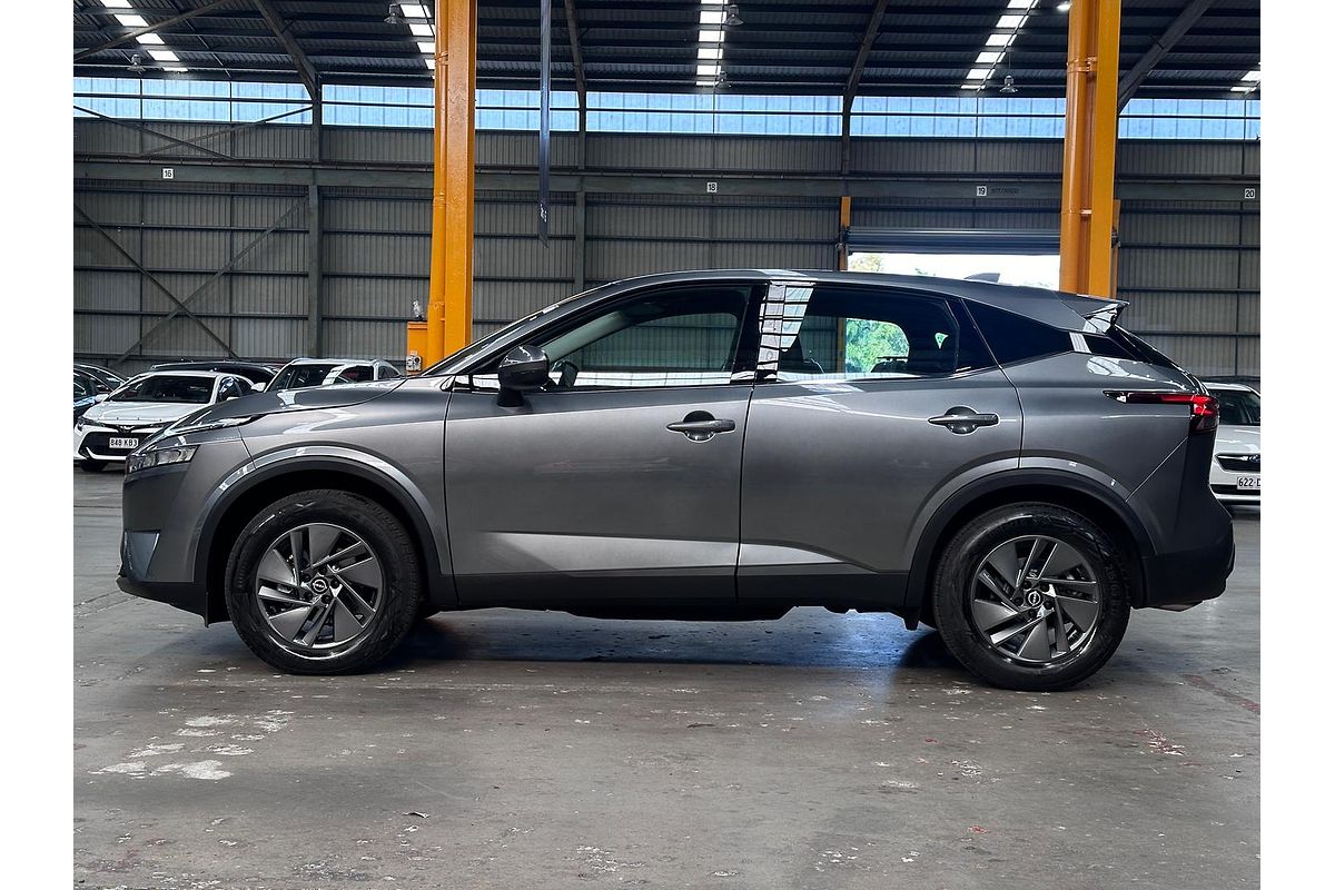 2024 Nissan QASHQAI ST J12