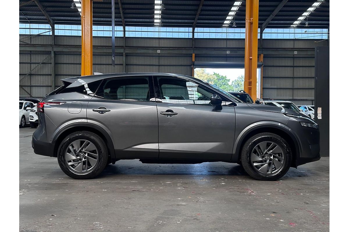 2024 Nissan QASHQAI ST J12