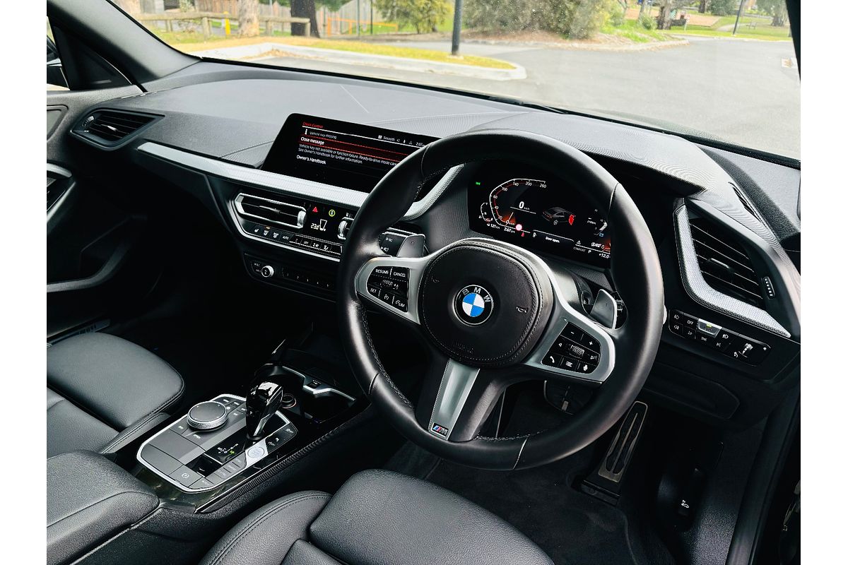 2022 BMW 2 Series 220i M Sport F44