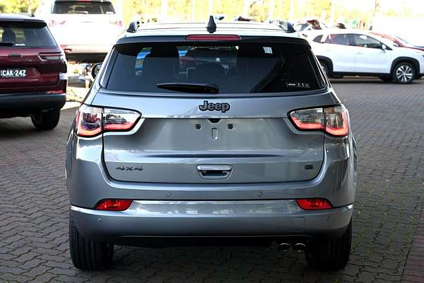 2023 Jeep Compass S-Limited M6