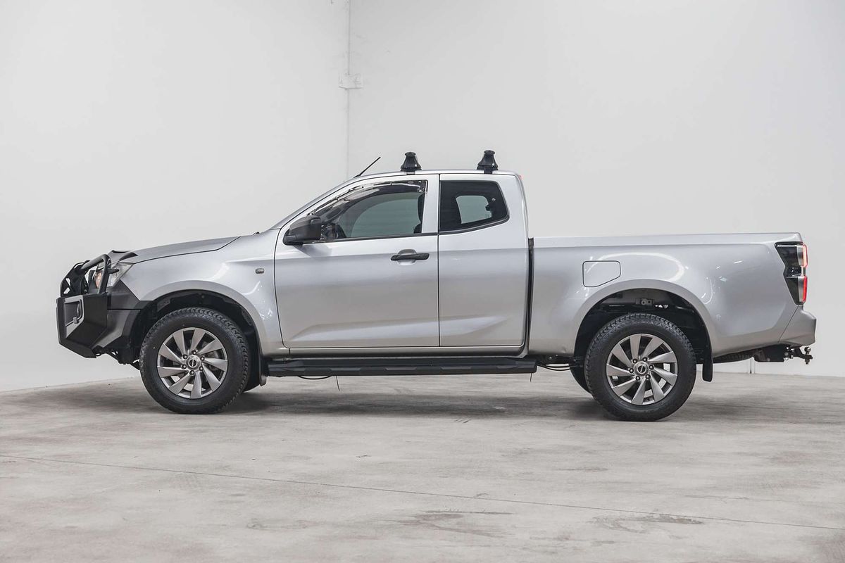 2021 Isuzu D-MAX SX High Ride Rear Wheel Drive