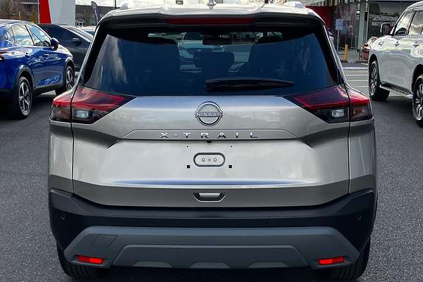 2023 Nissan X-TRAIL ST-L T33