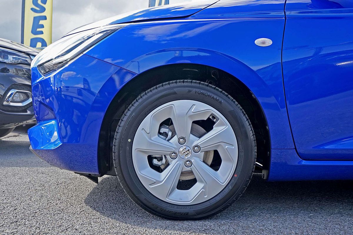 SOLD 2024 Suzuki Swift Hybrid Plus Demo Hatch Springwood QLD