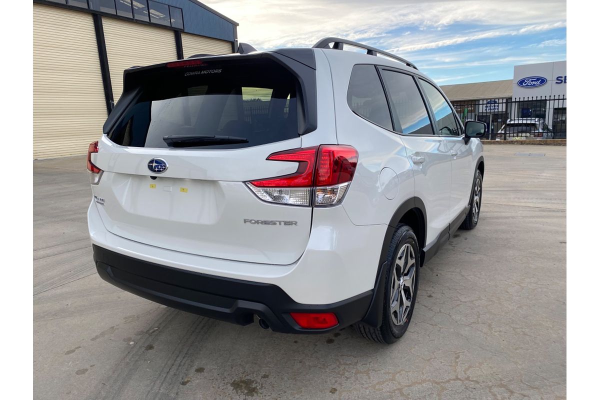 2024 Subaru Forester 2.5i Luxury Special Edition S5