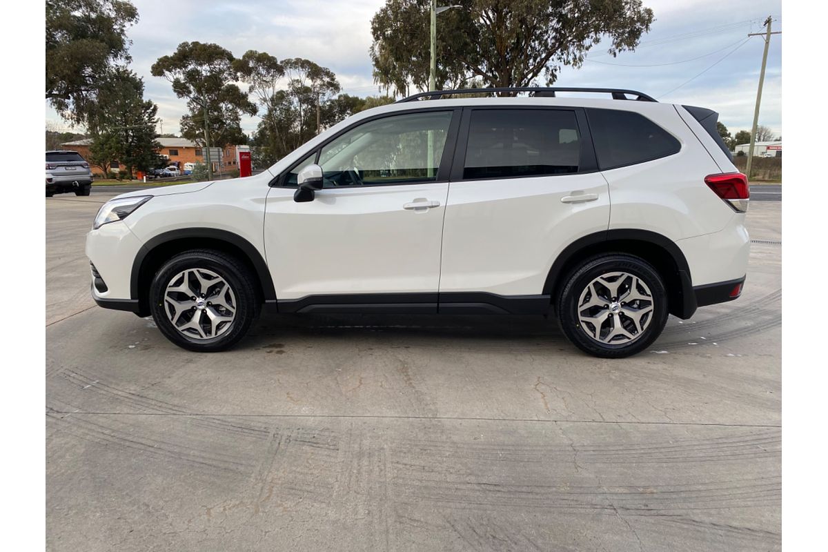 2024 Subaru Forester 2.5i Luxury Special Edition S5