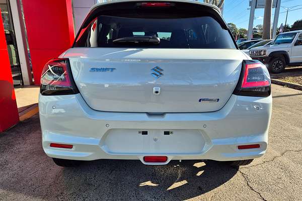 2024 Suzuki Swift Hybrid Plus UZ