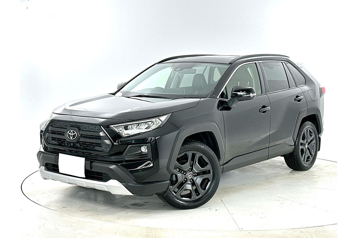 2022 Toyota RAV4 Edge AXAA54R