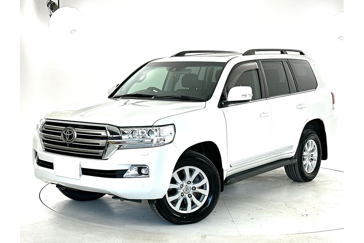 2018 Toyota Landcruiser Sahara VDJ200R