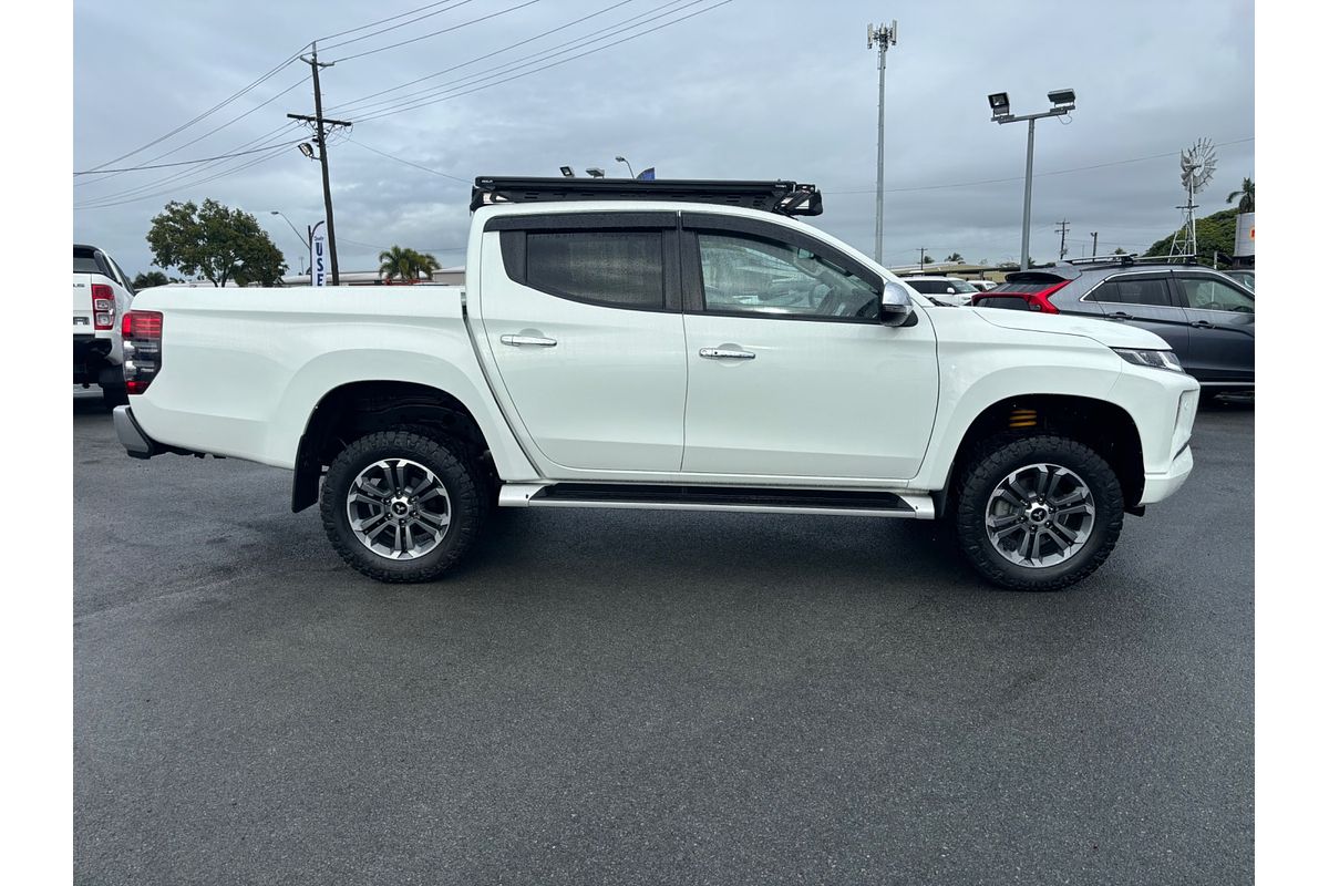 2022 Mitsubishi Triton GLS MR 4X4