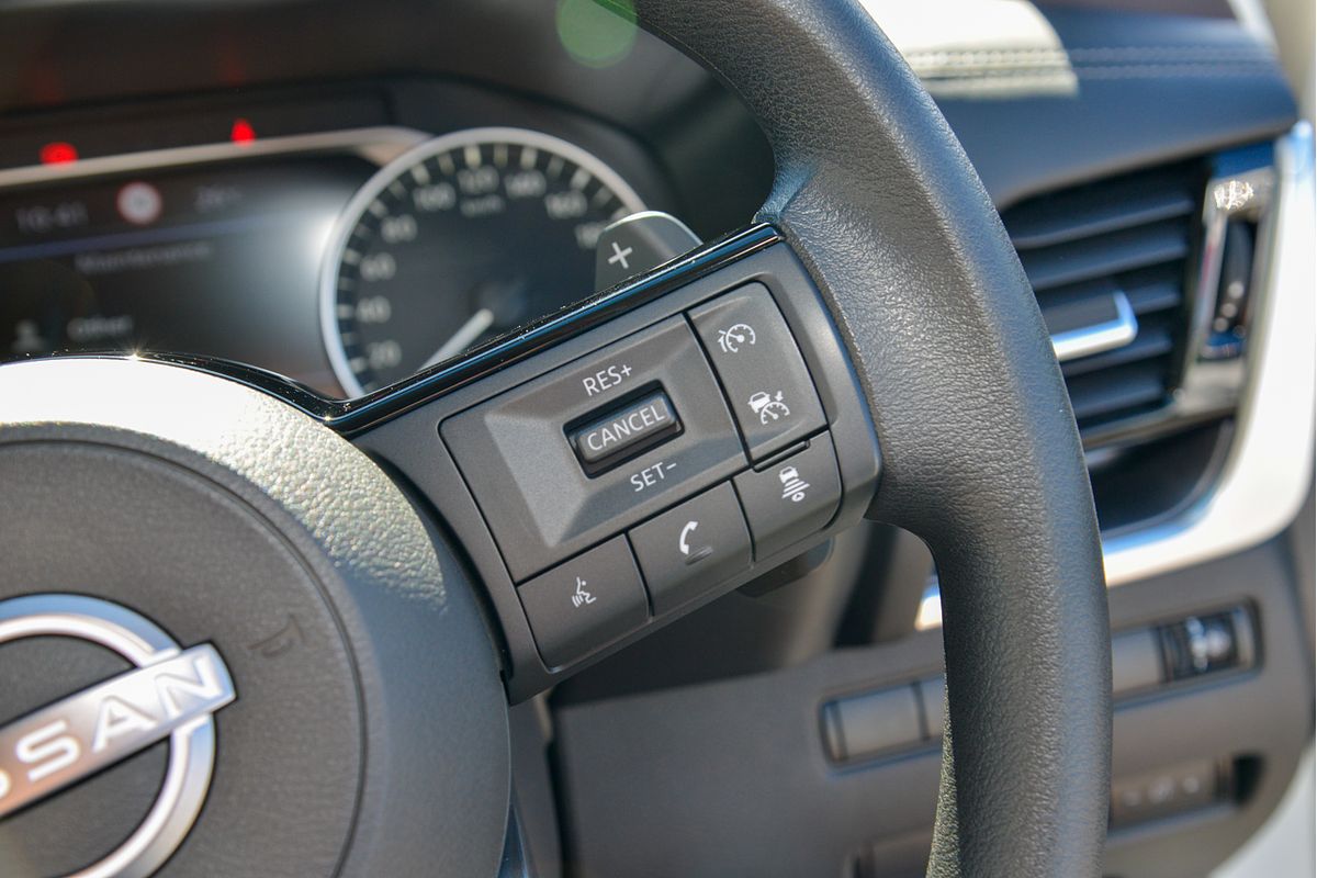 2023 Nissan X-TRAIL ST T33