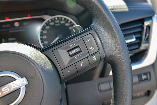 2023 Nissan X-TRAIL ST T33