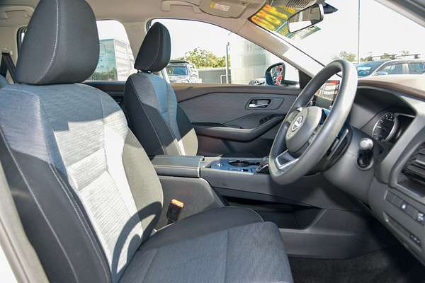 2023 Nissan X-TRAIL ST T33