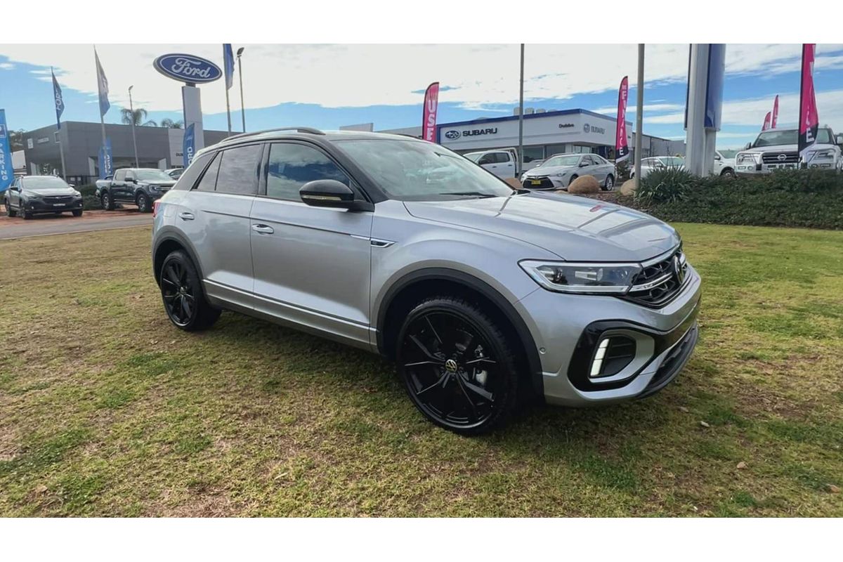 2024 Volkswagen T-Roc 140TSI R-Line D11