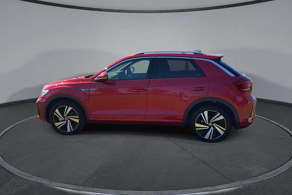 2023 Volkswagen T-Roc 140TSI R-Line D11