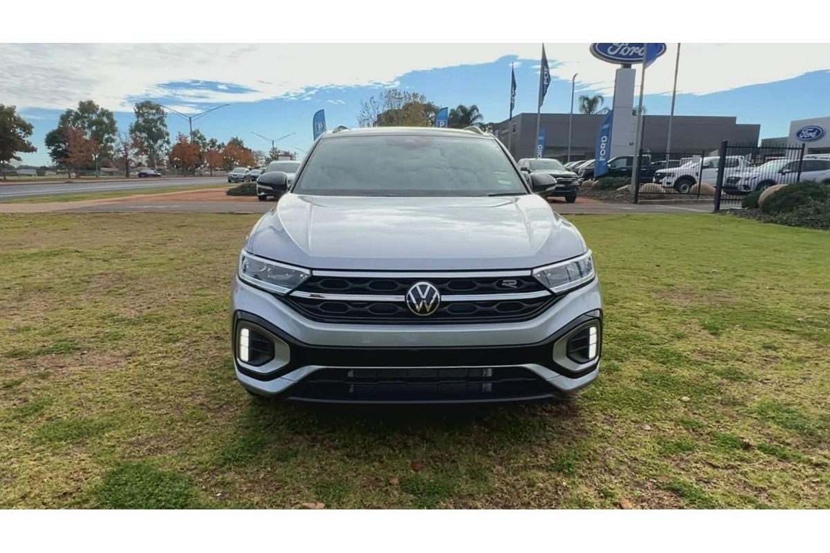 2024 Volkswagen T-Roc 140TSI R-Line D11