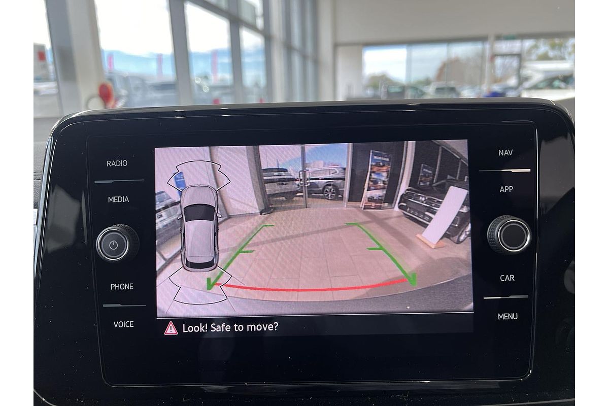 2024 Volkswagen T-Roc 140TSI R-Line D11