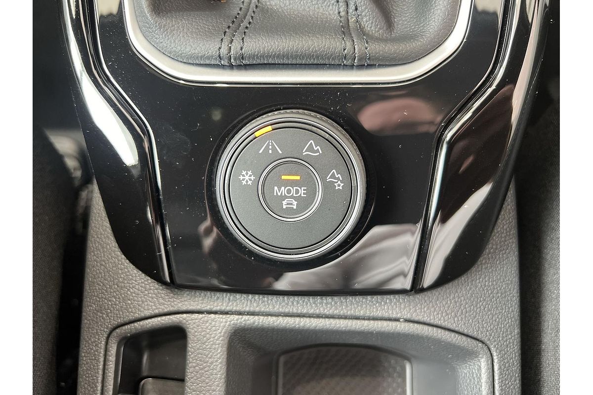 2024 Volkswagen T-Roc 140TSI R-Line D11