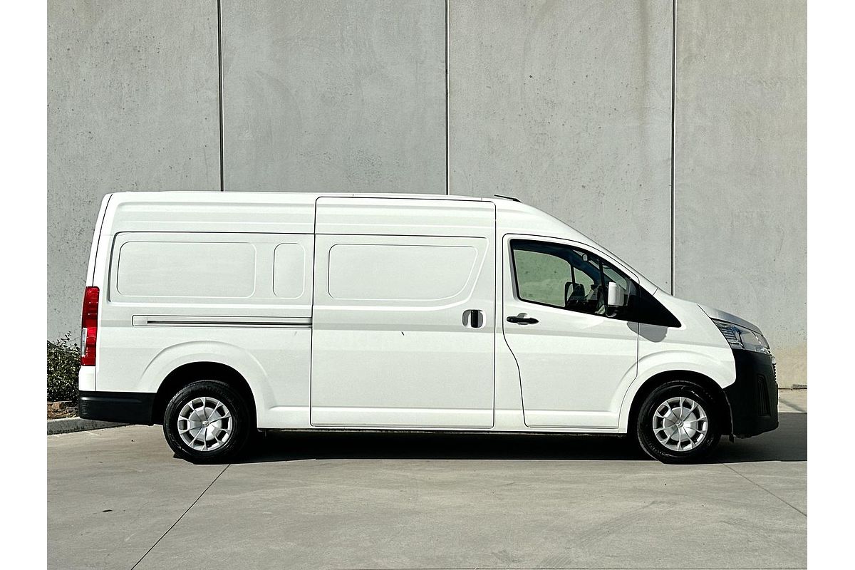 2020 Toyota Hiace GDH320R