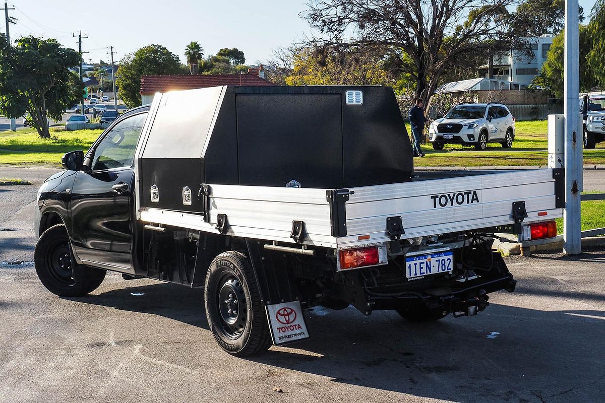 2018 Toyota Hilux Workmate TGN121R Rear Wheel Drive