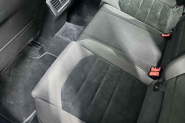 2013 Volkswagen Golf 103TSI DSG Highline VII