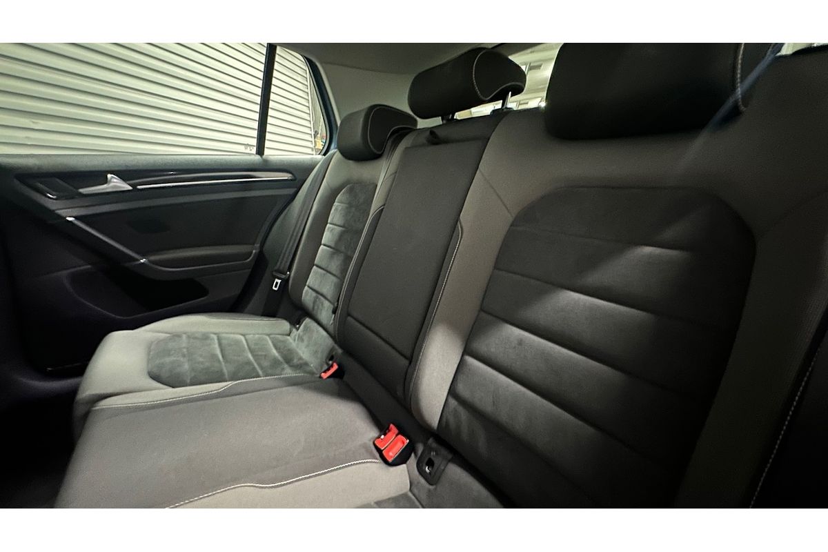 2013 Volkswagen Golf 103TSI DSG Highline VII