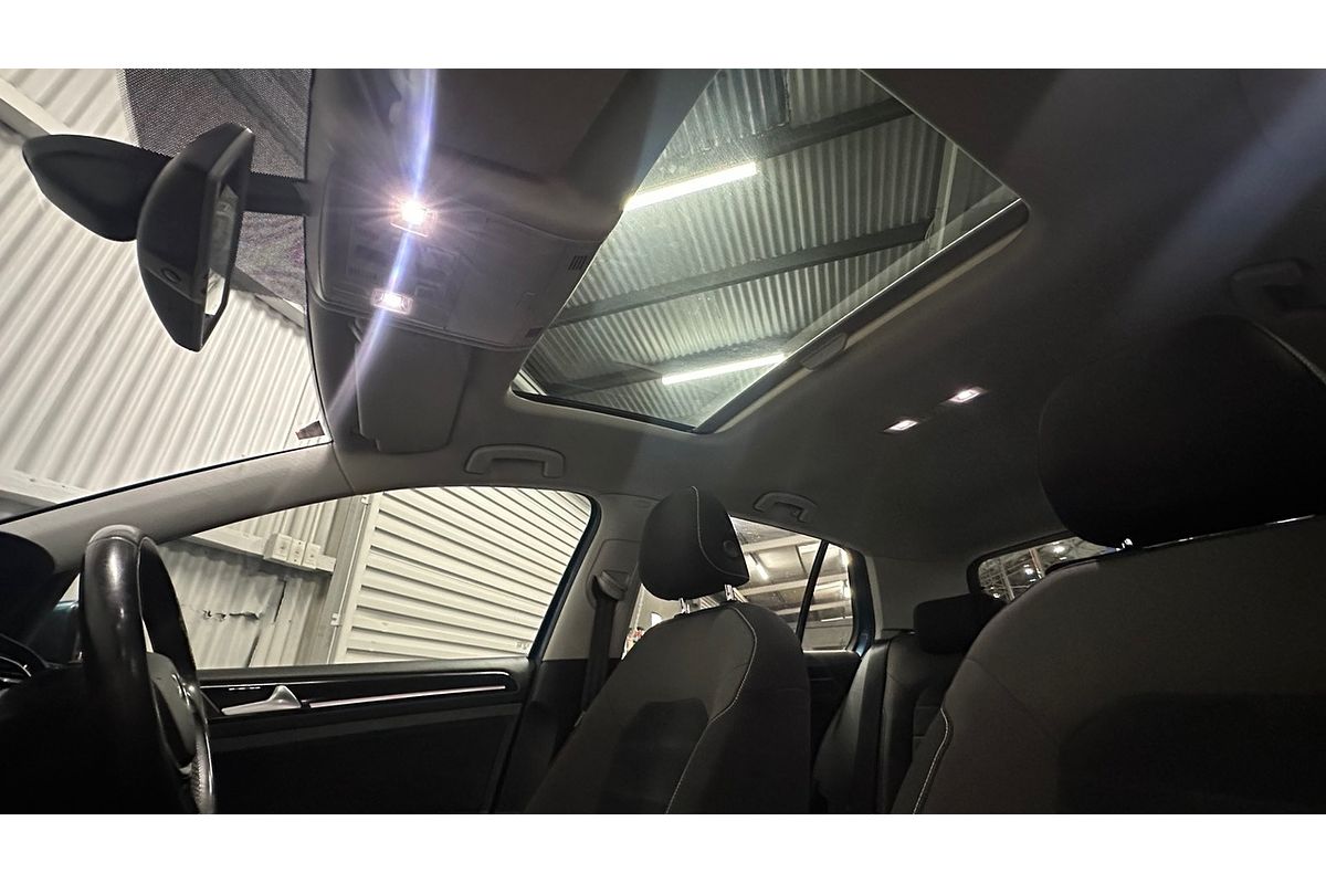 2013 Volkswagen Golf 103TSI DSG Highline VII