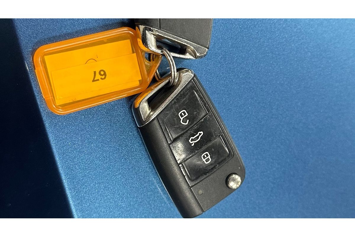 2013 Volkswagen Golf 103TSI DSG Highline VII