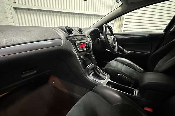 2011 Ford Mondeo Titanium MC