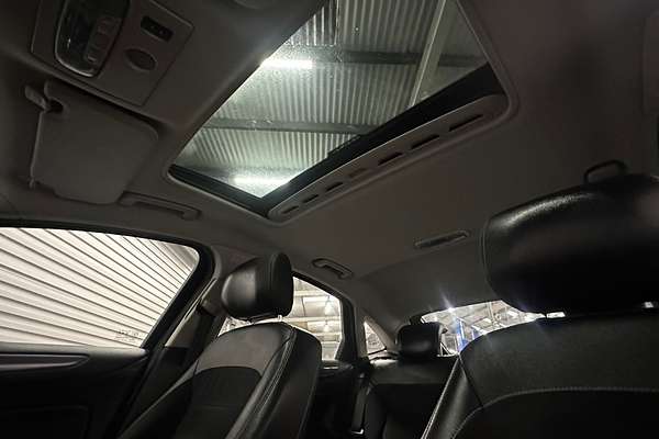 2011 Ford Mondeo Titanium MC