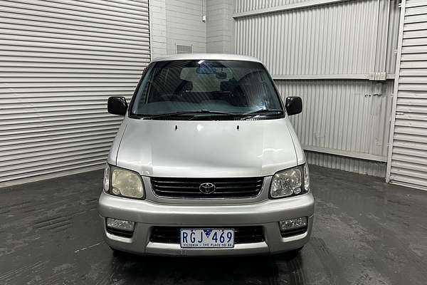 2001 Toyota Spacia SR40R