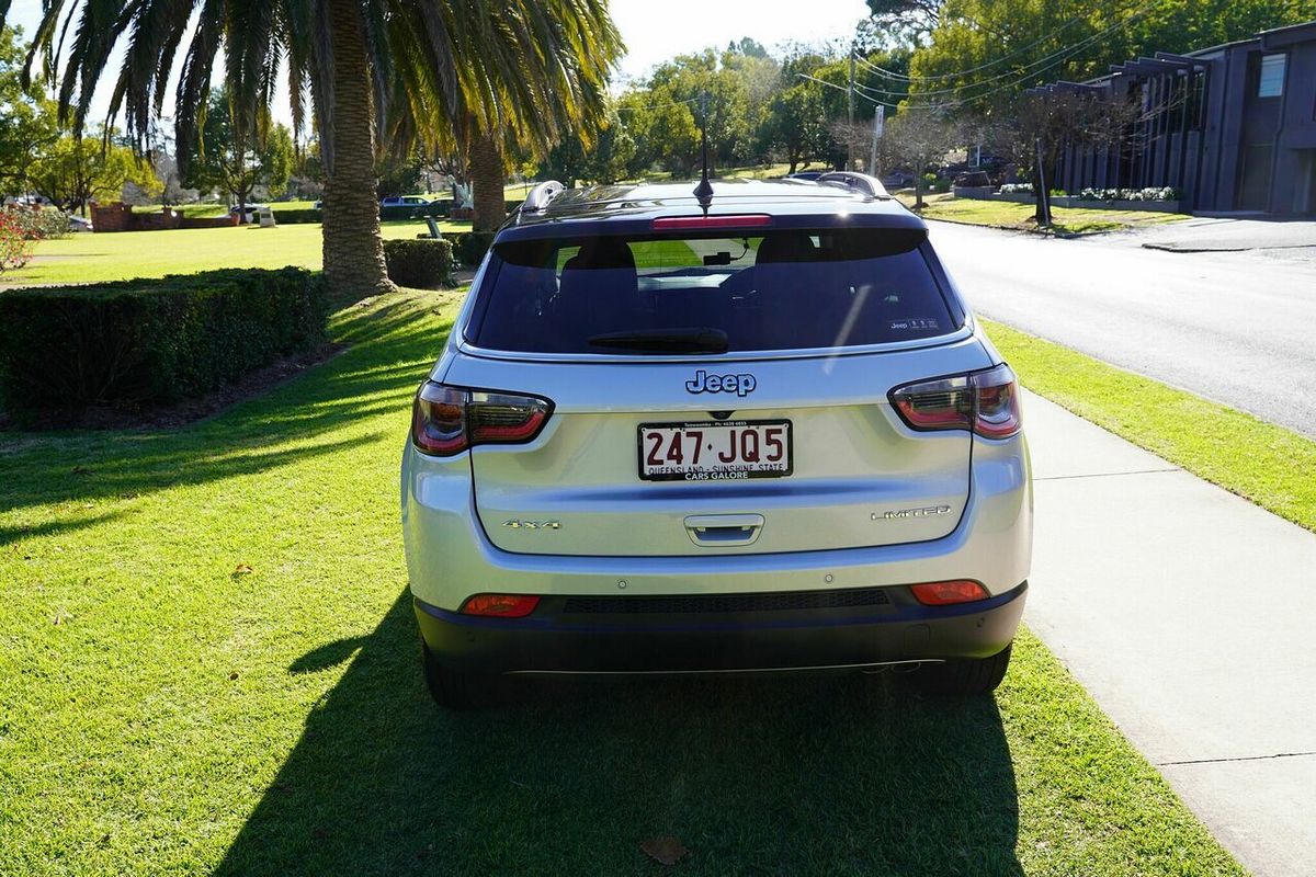 2018 Jeep Compass Limited (4x4) M6 MY18