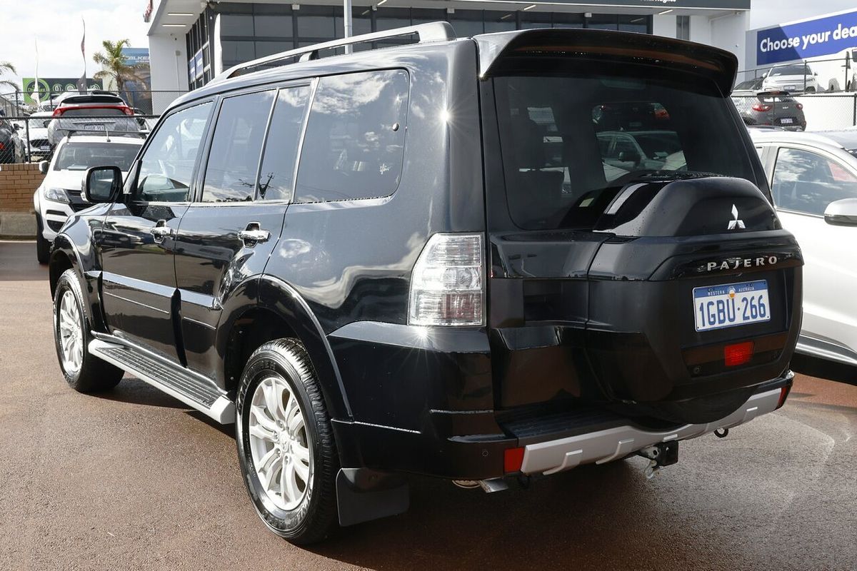 2016 Mitsubishi Pajero GLS NX