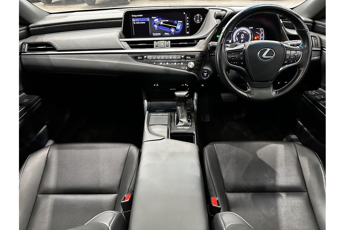 2020 Lexus ES ES300h Luxury AXZH10R