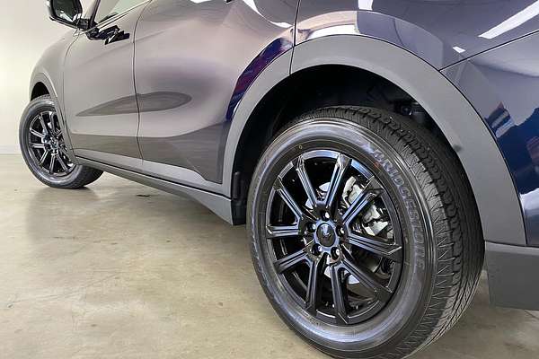 2024 Mahindra XUV700 AX7L