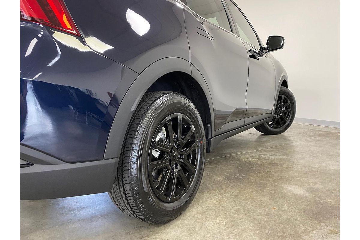 2024 Mahindra XUV700 AX7L