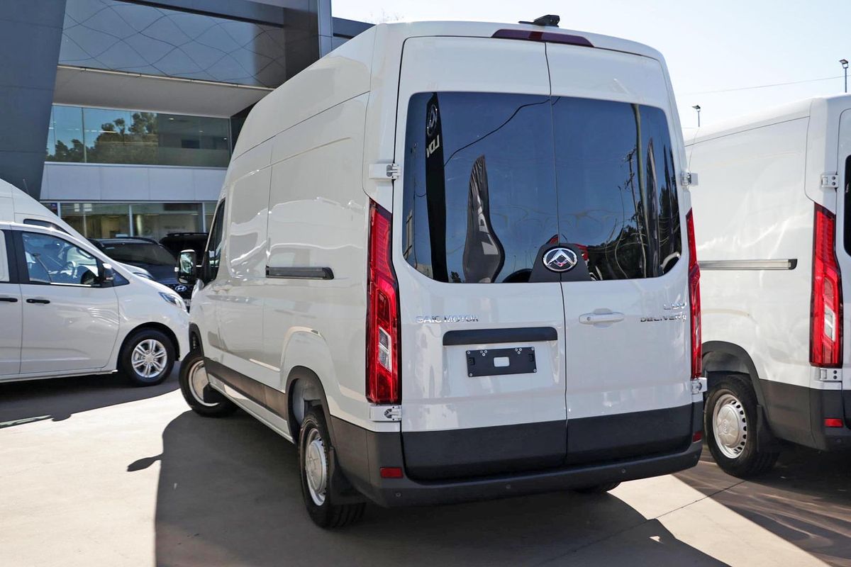 2023 LDV Deliver 9 LWB
