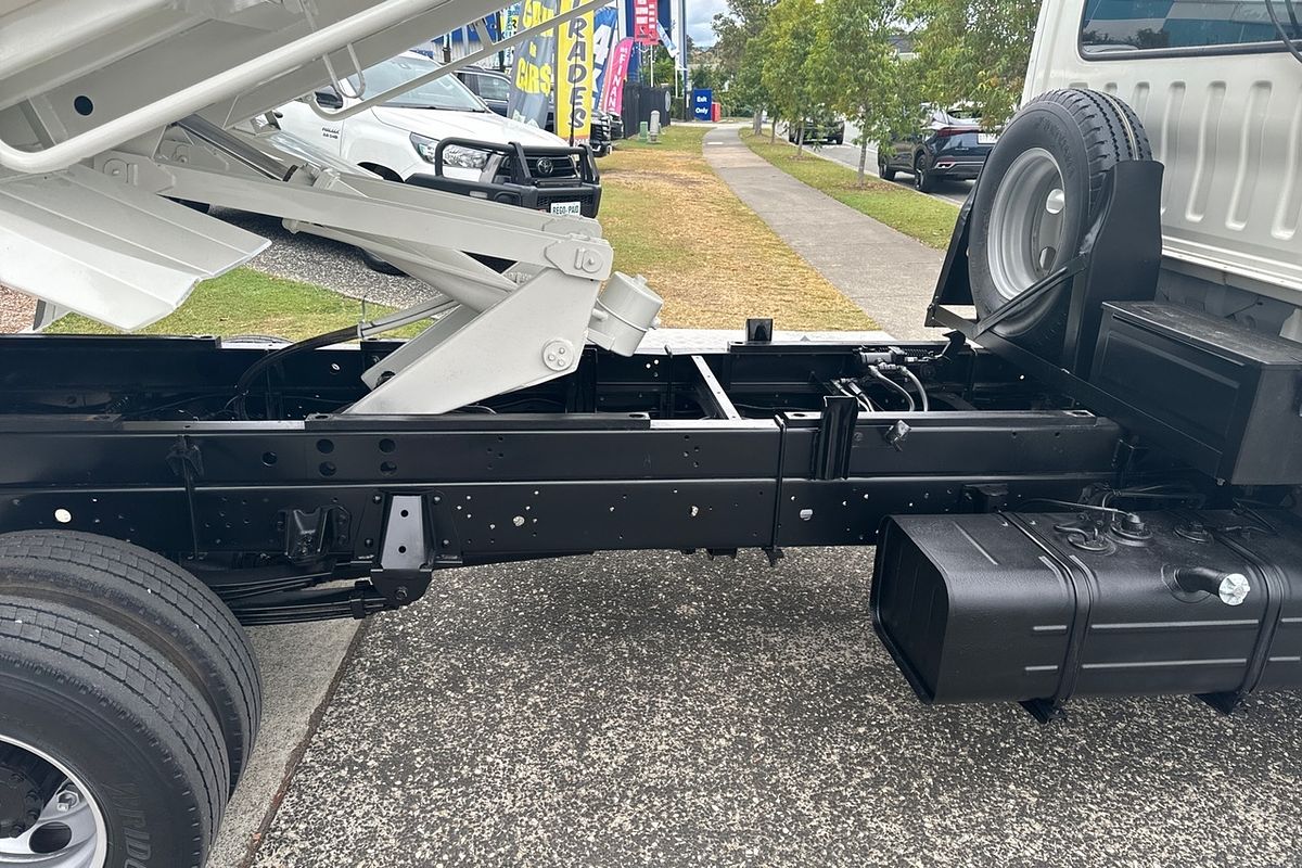 2017 Hino 300 Series 816 4x2