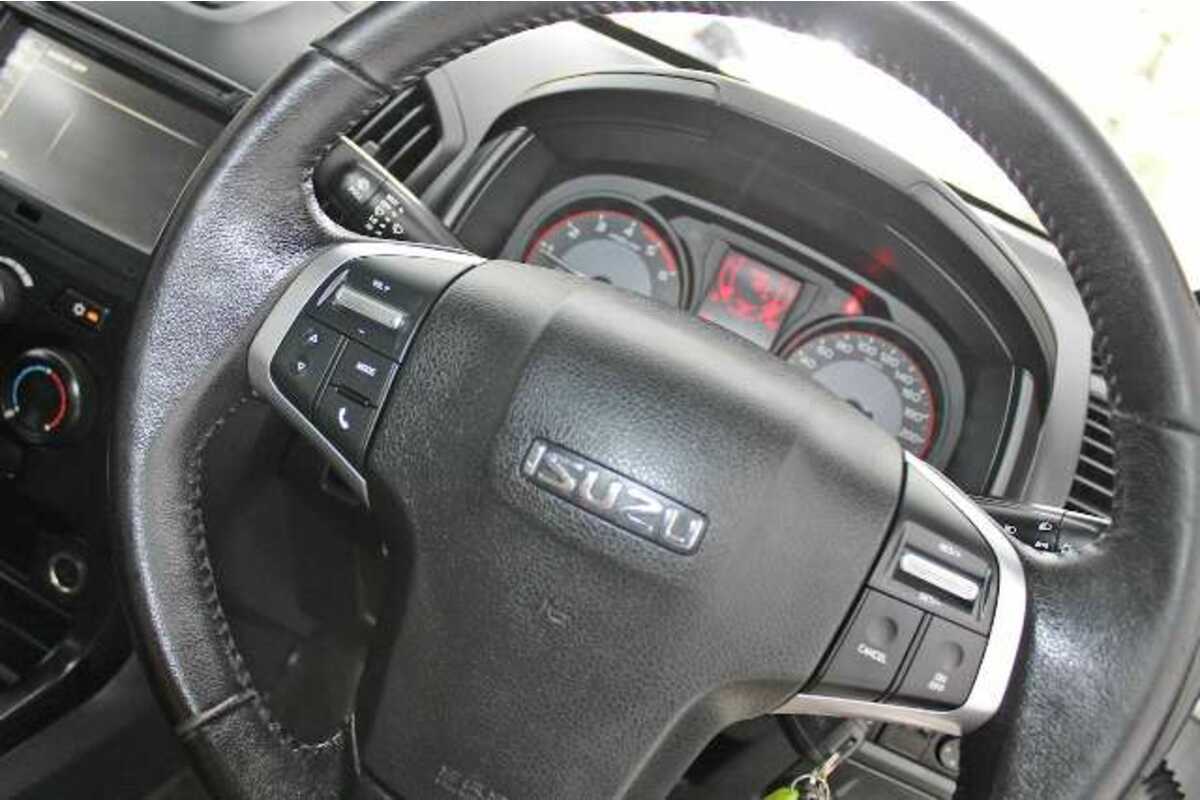 2017 Isuzu D-MAX SX DUAL CAB MY17
