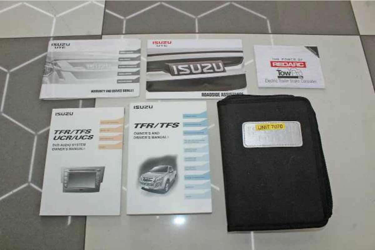 2017 Isuzu D-MAX SX DUAL CAB MY17
