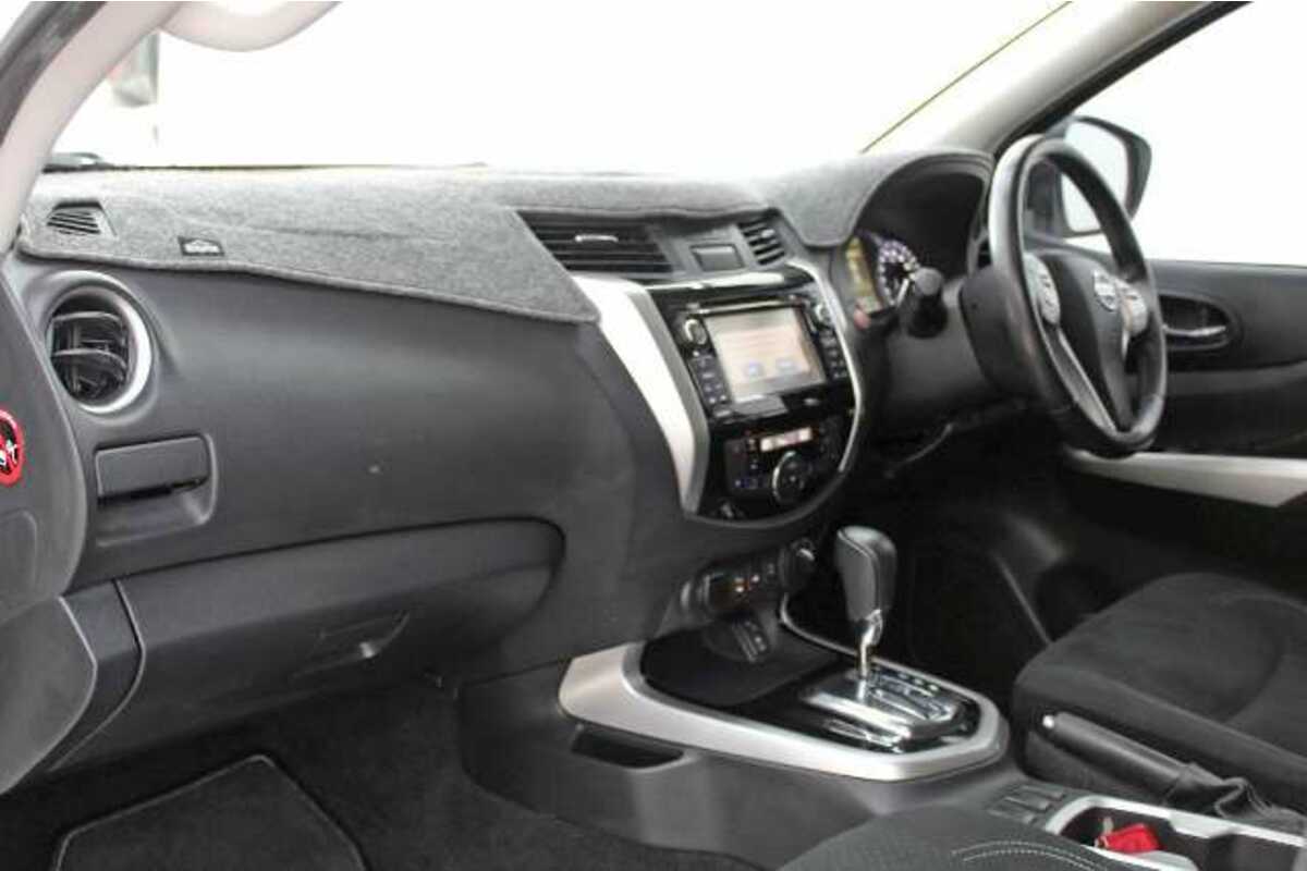 2018 Nissan NAVARA ST-X DUAL CAB D23 S3