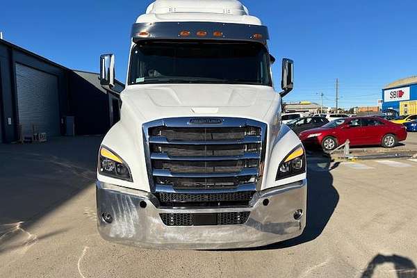 2023 Freightliner Cascadia 116